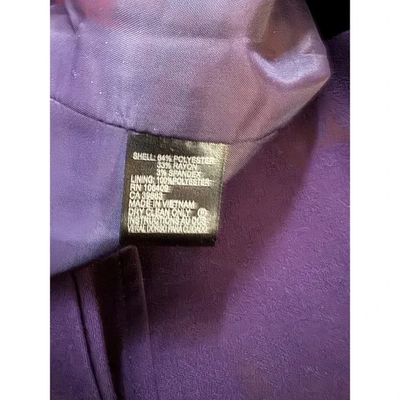 Tahari Arthur S Levine Women's Purple Blazer Jacket 3 Button Cuffed Sleeve Sz 16 - Picture 4 of 9